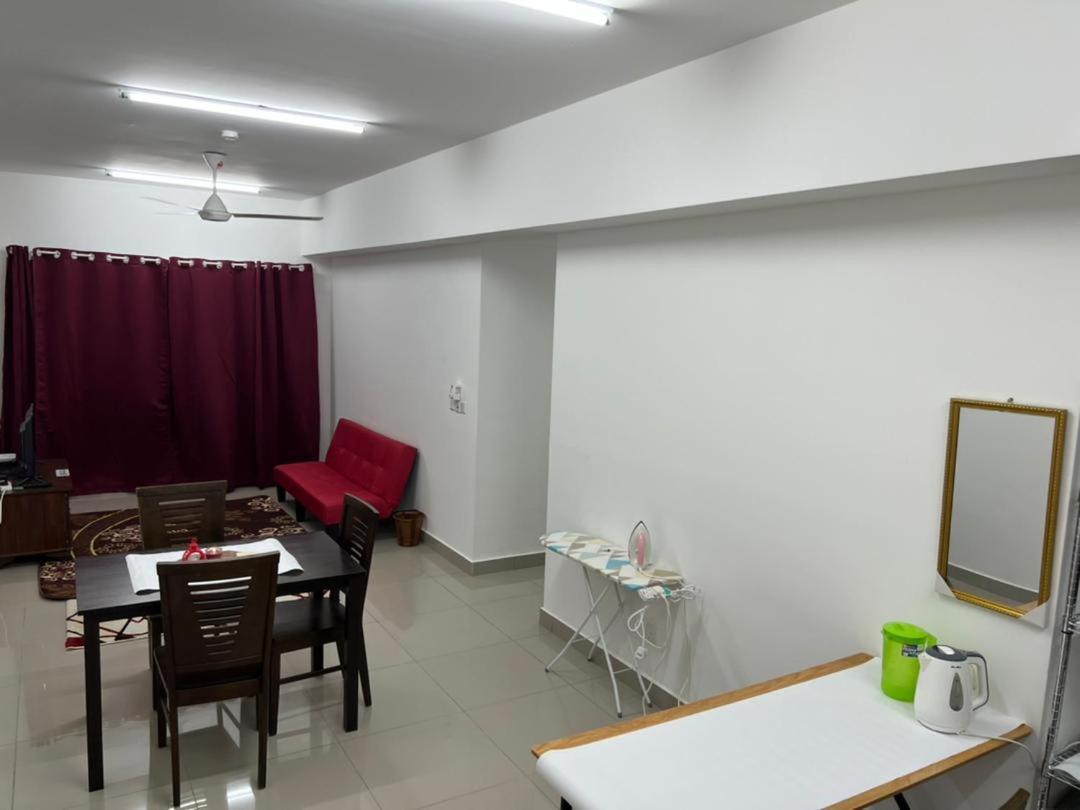 Homestay M Centura Residensi 3 Aircond Cheap Rate In Kl Sentul *